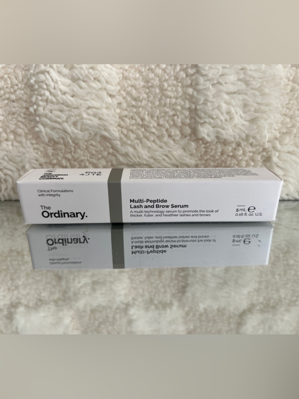 The Ordinary Multi-Peptide Lash & Brow Serum - White